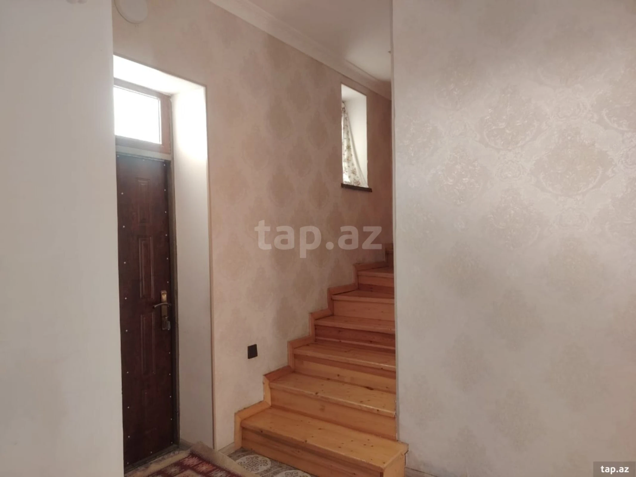 Satılır 4 otaqlı həyət evi 160 m²