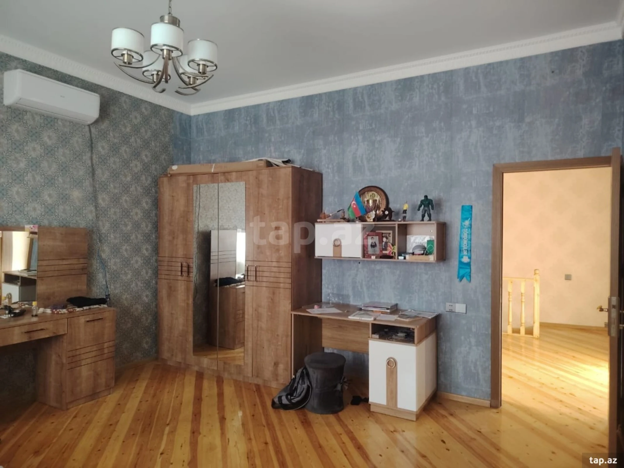 Satılır 4 otaqlı həyət evi 160 m²
