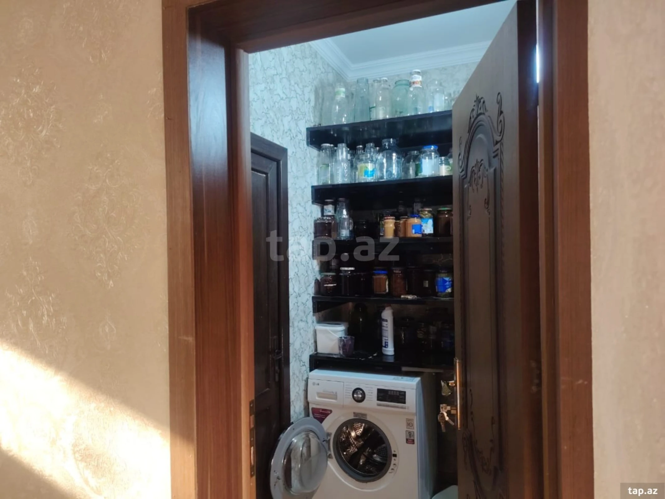 Satılır 4 otaqlı həyət evi 160 m²