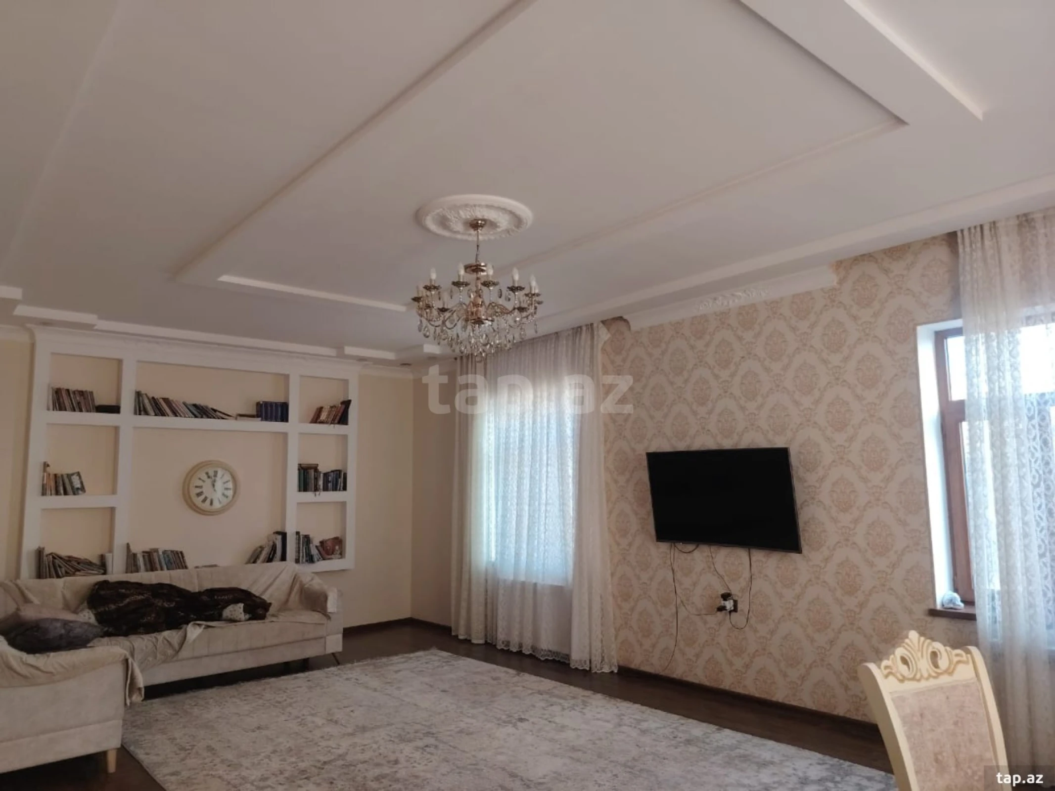 Satılır 4 otaqlı həyət evi 160 m²