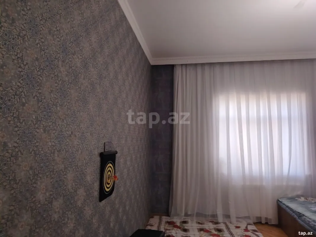 Satılır 4 otaqlı həyət evi 160 m²