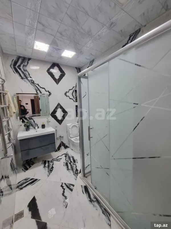 Kirayə verilir 2 otaqlı yeni tikili 100 m²