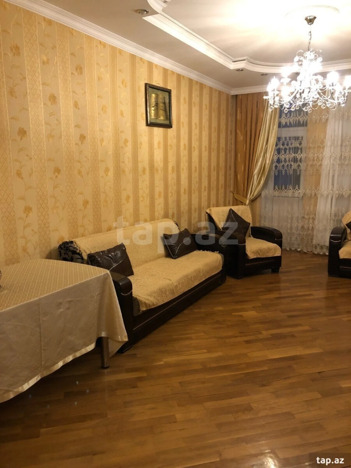 Kirayə verilir 3 otaqlı yeni tikili 120 m²