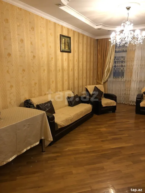 Kirayə verilir 3 otaqlı yeni tikili 120 m²