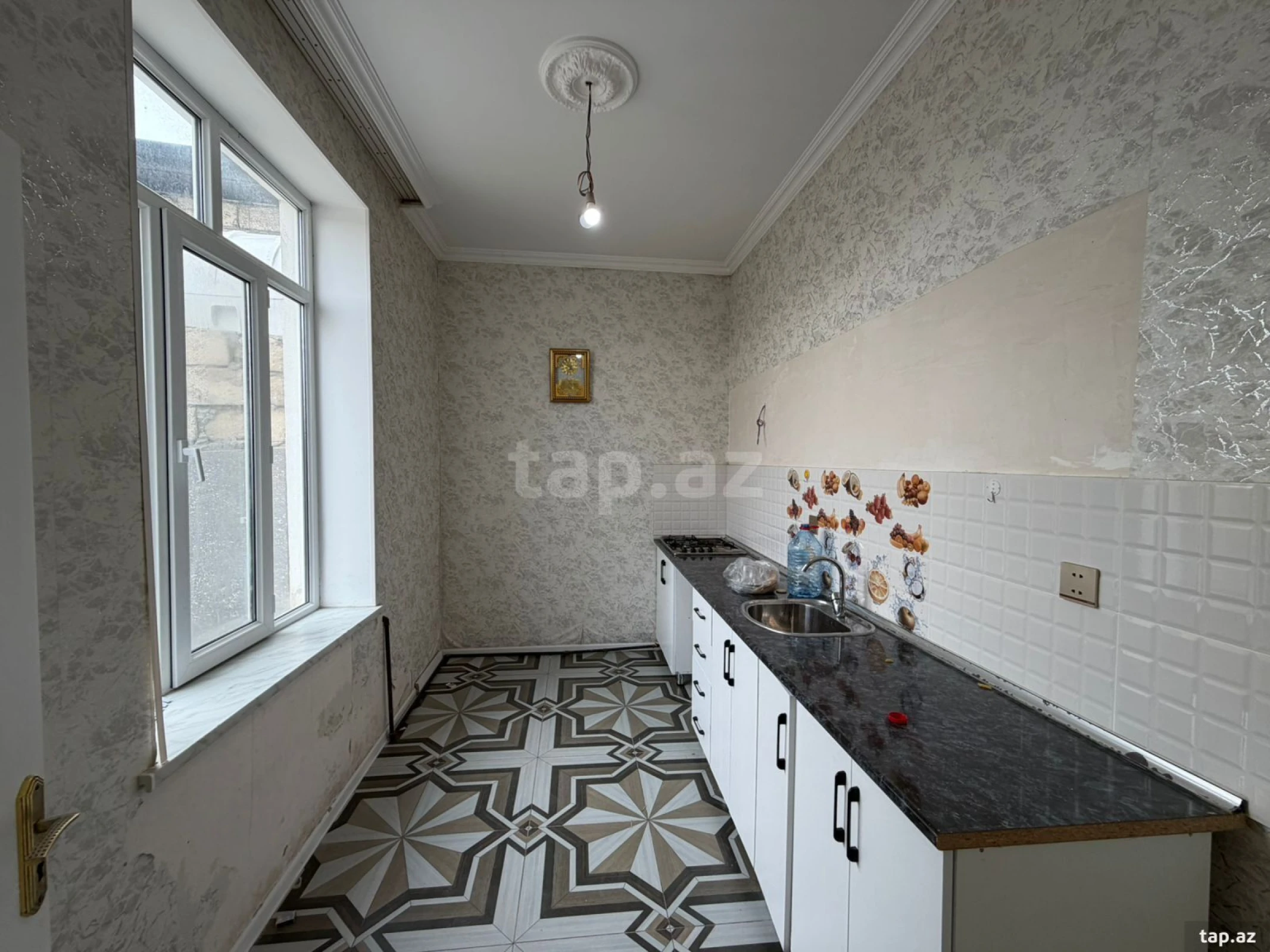 Satılır 3 otaqlı həyət evi