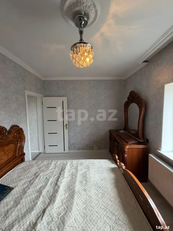 Satılır 3 otaqlı həyət evi