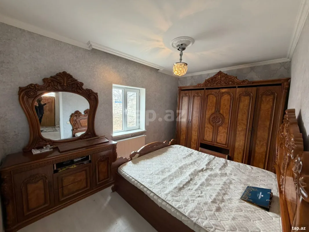 Satılır 3 otaqlı həyət evi