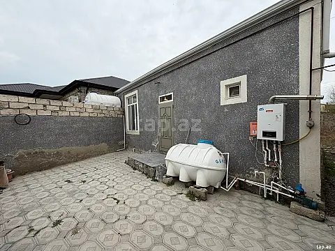 Satılır 3 otaqlı həyət evi