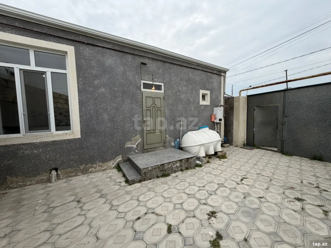 Satılır 3 otaqlı həyət evi