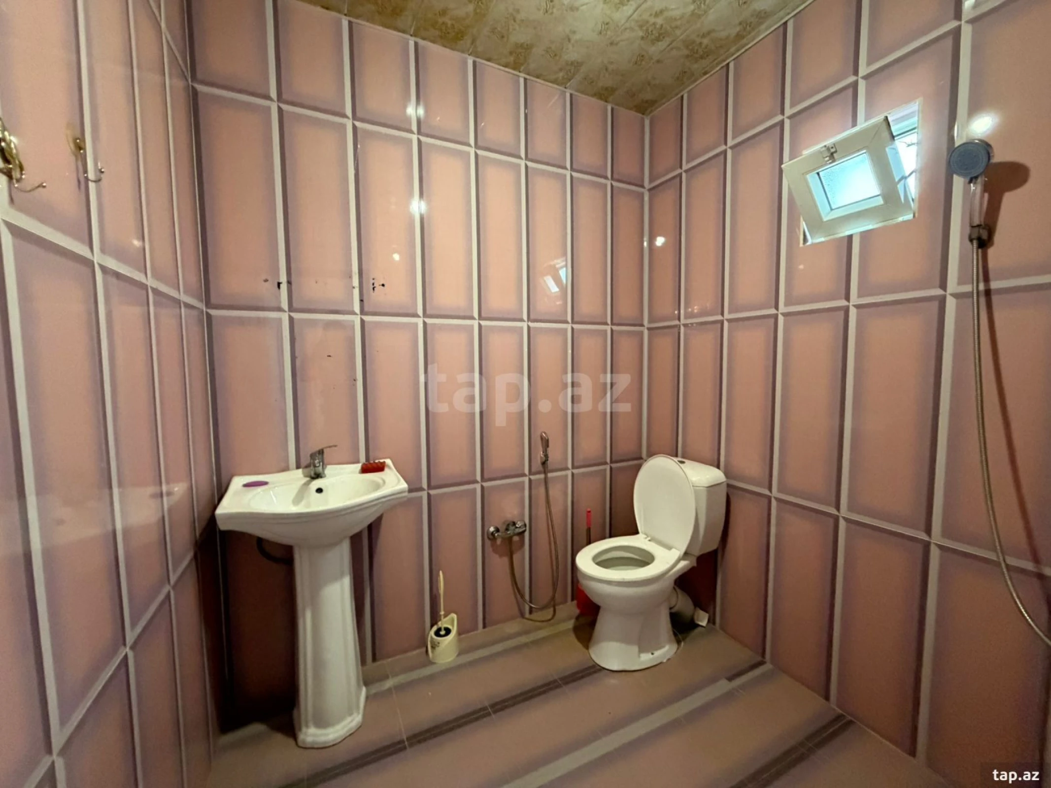 Satılır 3 otaqlı həyət evi