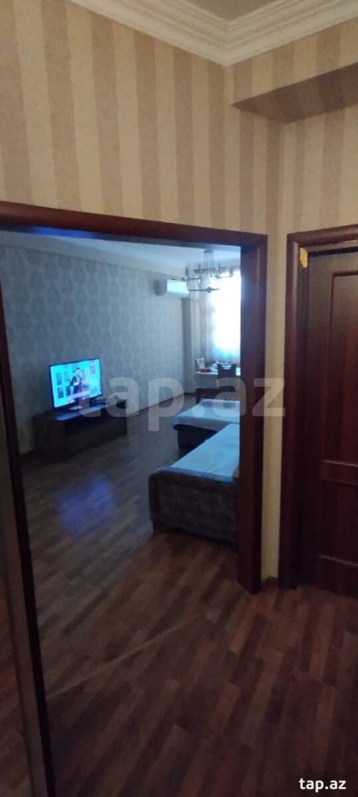Kirayə verilir 3 otaqlı yeni tikili 105 m²