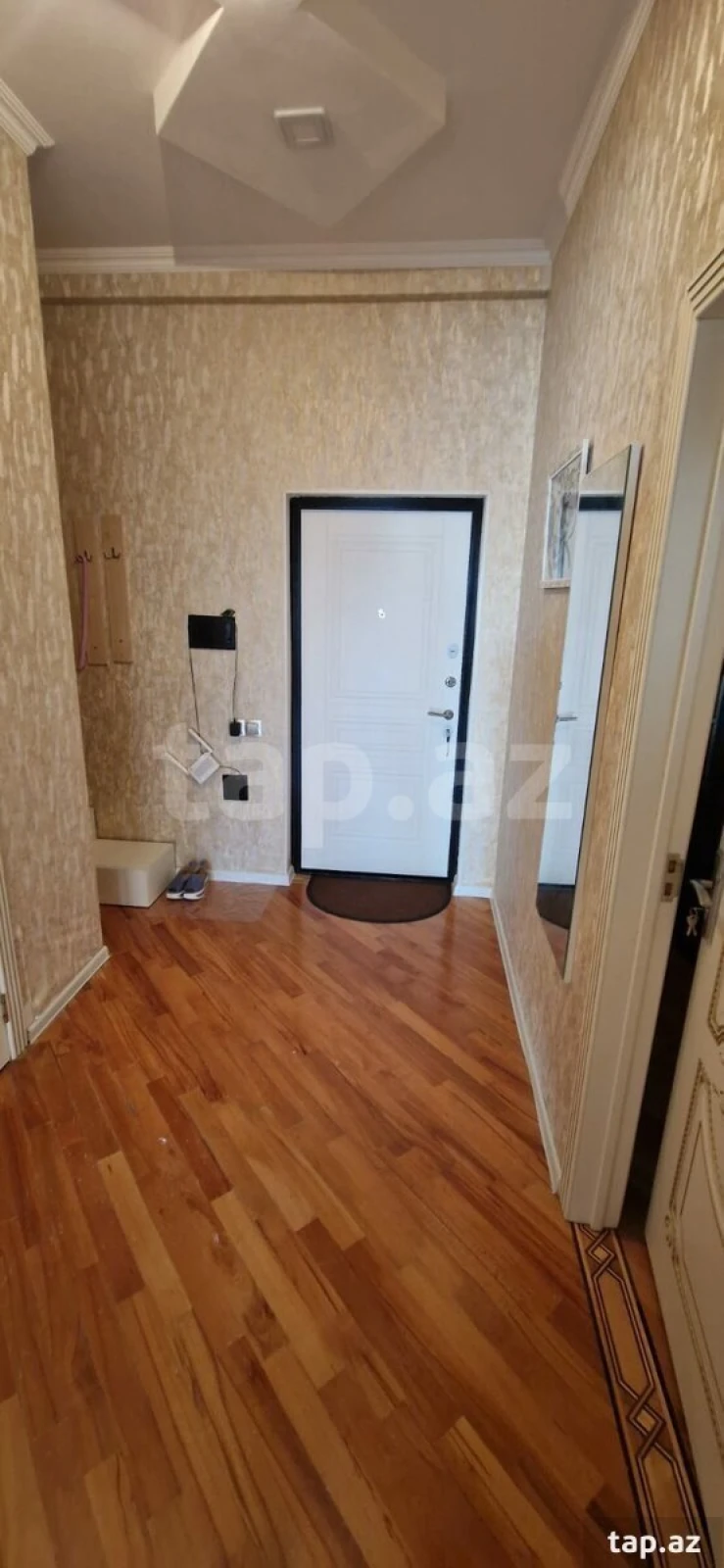 Kirayə verilir 3 otaqlı yeni tikili 100 m²