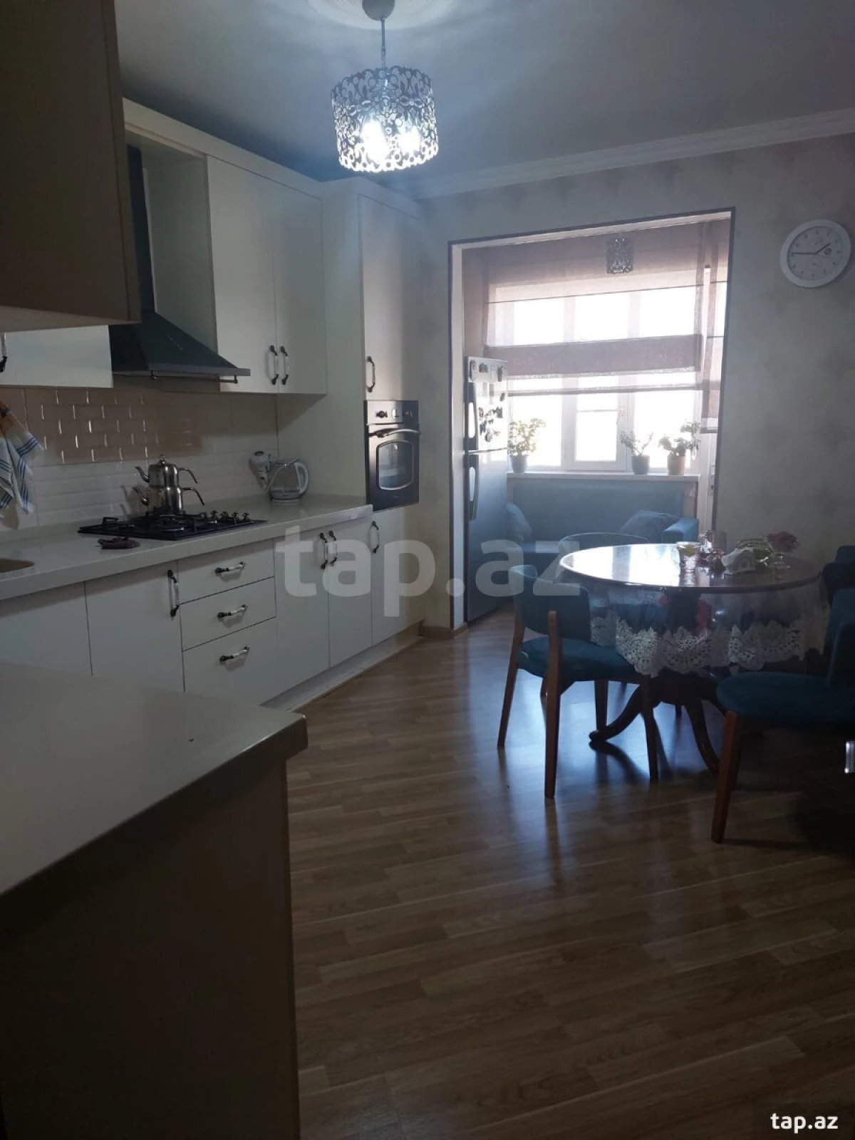 Satılır 5 otaqlı mənzil 110 m²