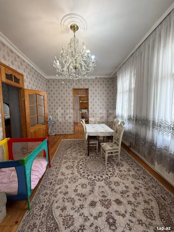 Satılır 3 otaqlı həyət evi