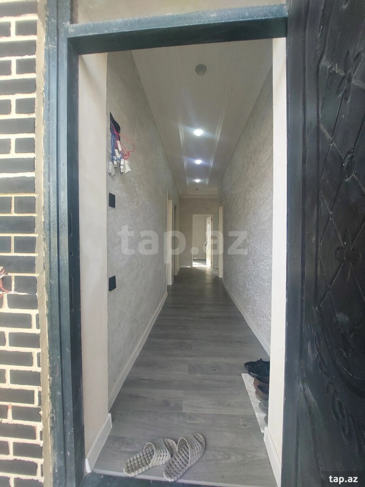 Satılır 4 otaqlı həyət evi