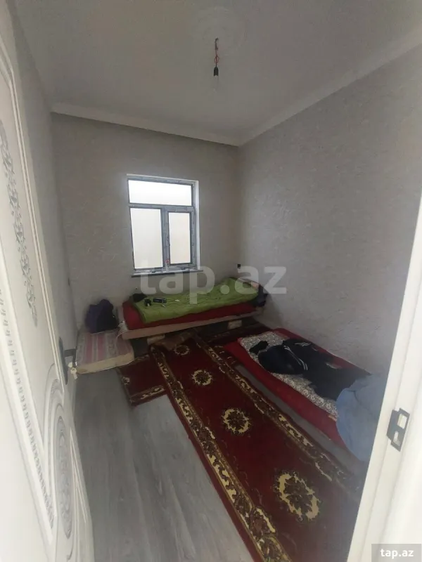 Satılır 4 otaqlı həyət evi