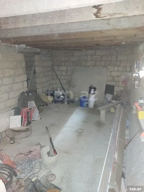 Satılır 4 otaqlı həyət evi