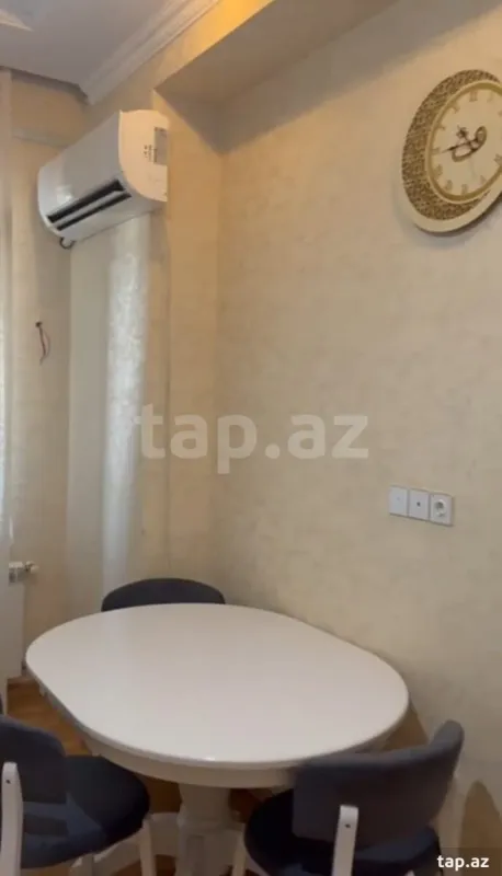 Satılır 3 otaqlı yeni tikili 127 m²