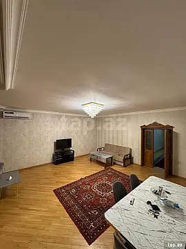 Kirayə verilir 3 otaqlı yeni tikili 162 m² — Bakı 3 otaq 162.00 m²