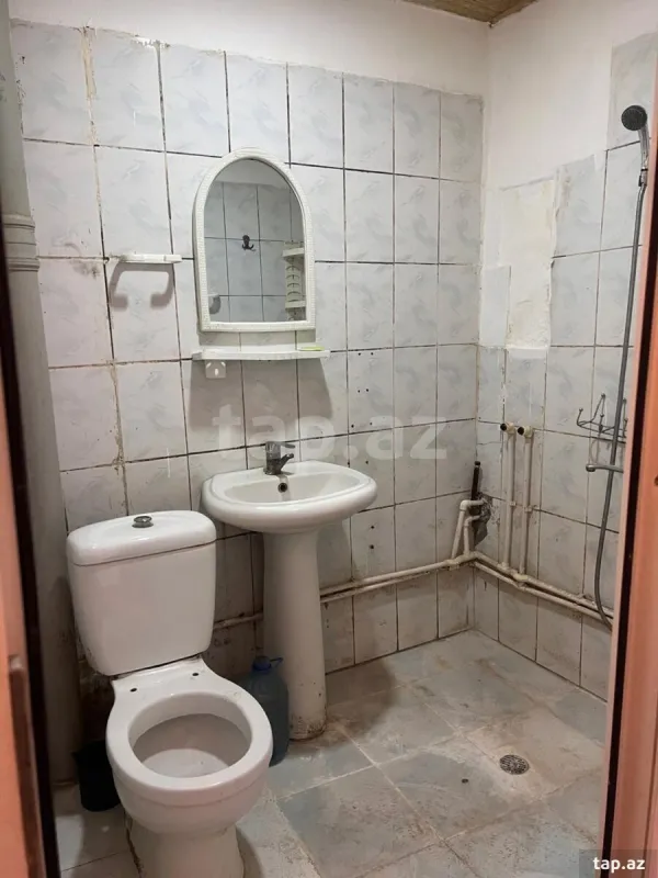 Kirayə verilir 2 otaqlı mənzil 35 m²