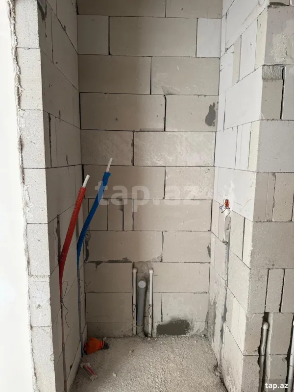 Satılır 3 otaqlı yeni tikili 78 m²