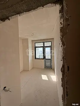 Satılır 3 otaqlı yeni tikili 78 m²