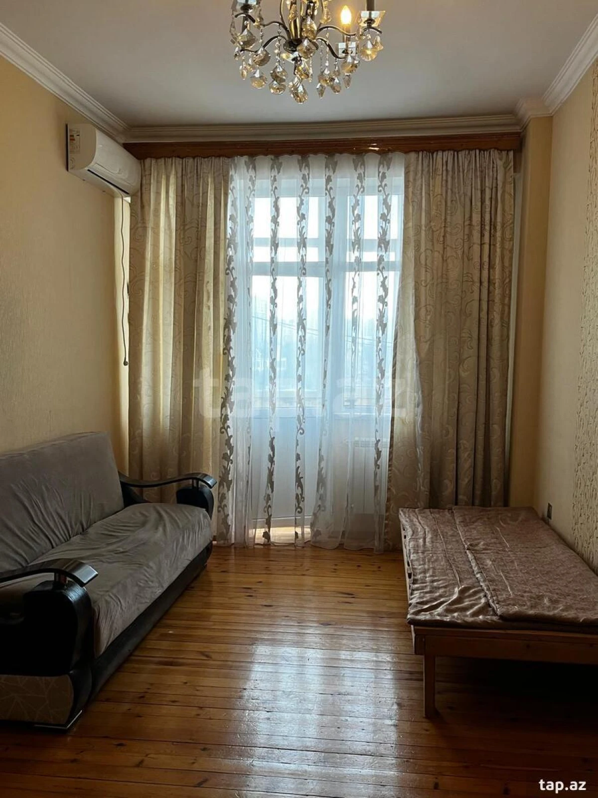 Kirayə verilir 3 otaqlı yeni tikili 100 m²