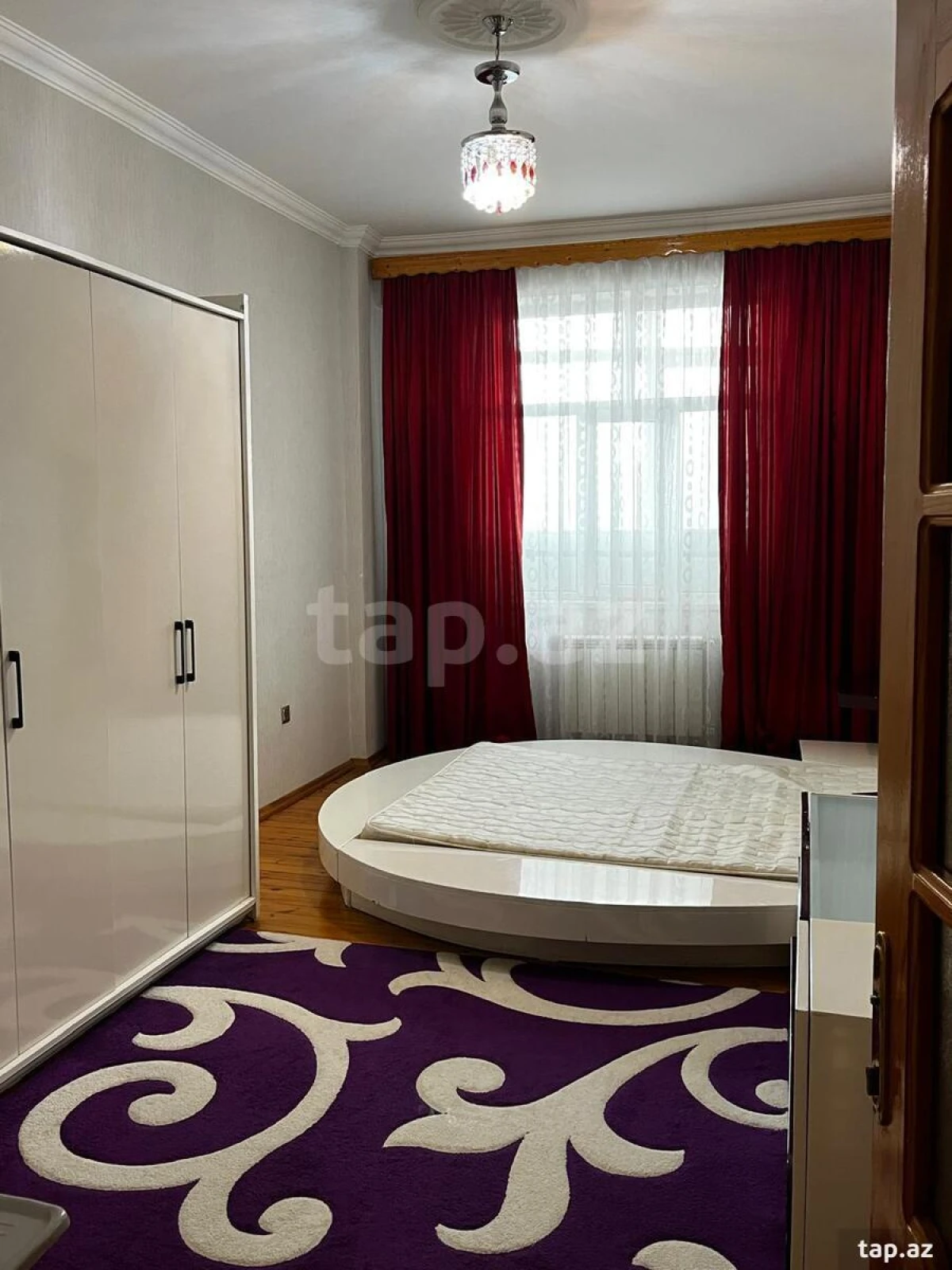 Kirayə verilir 3 otaqlı yeni tikili 100 m²