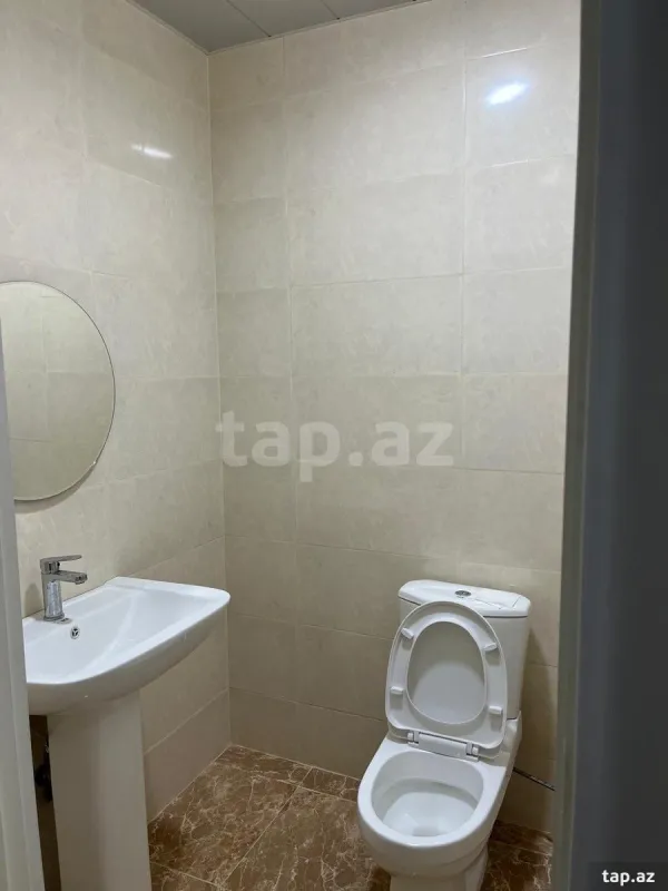 Kirayə verilir 3 otaqlı yeni tikili 80 m²