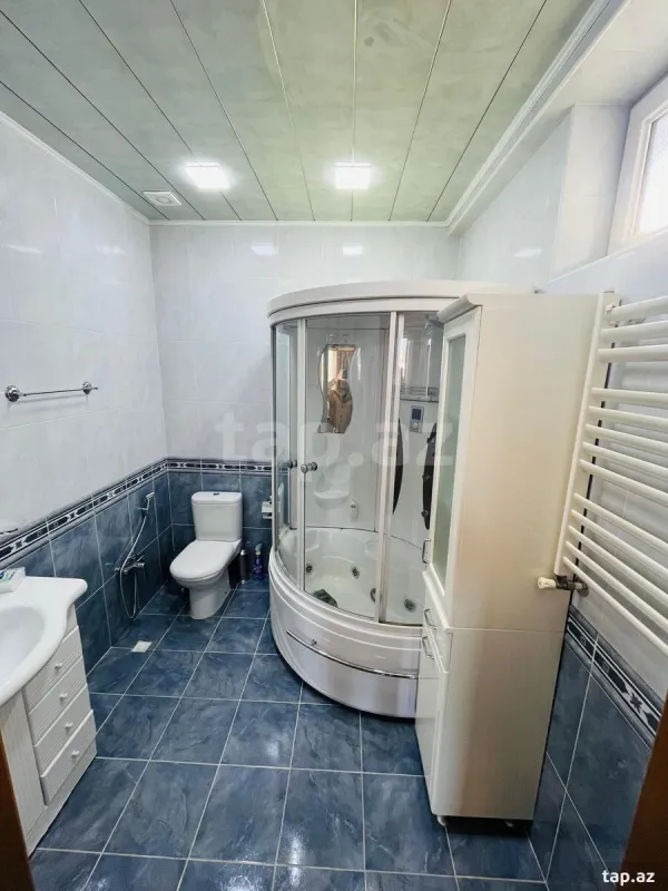 Satılır 5 otaqlı yeni tikili 190 m²
