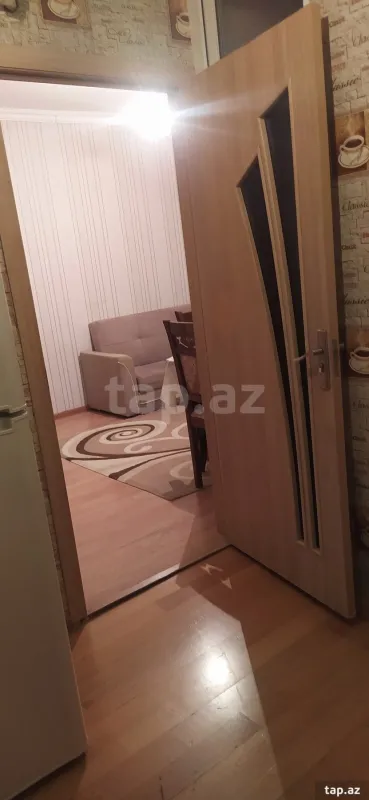 Kirayə verilir 2 otaqlı mənzil 40 m²