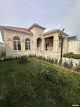 Satılır 4 otaqlı həyət evi