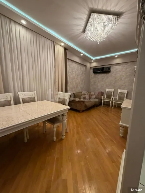 Kirayə verilir 3 otaqlı yeni tikili 110 m²