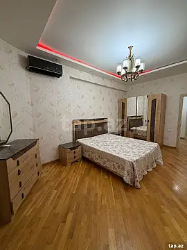 Kirayə verilir 3 otaqlı yeni tikili 110 m²