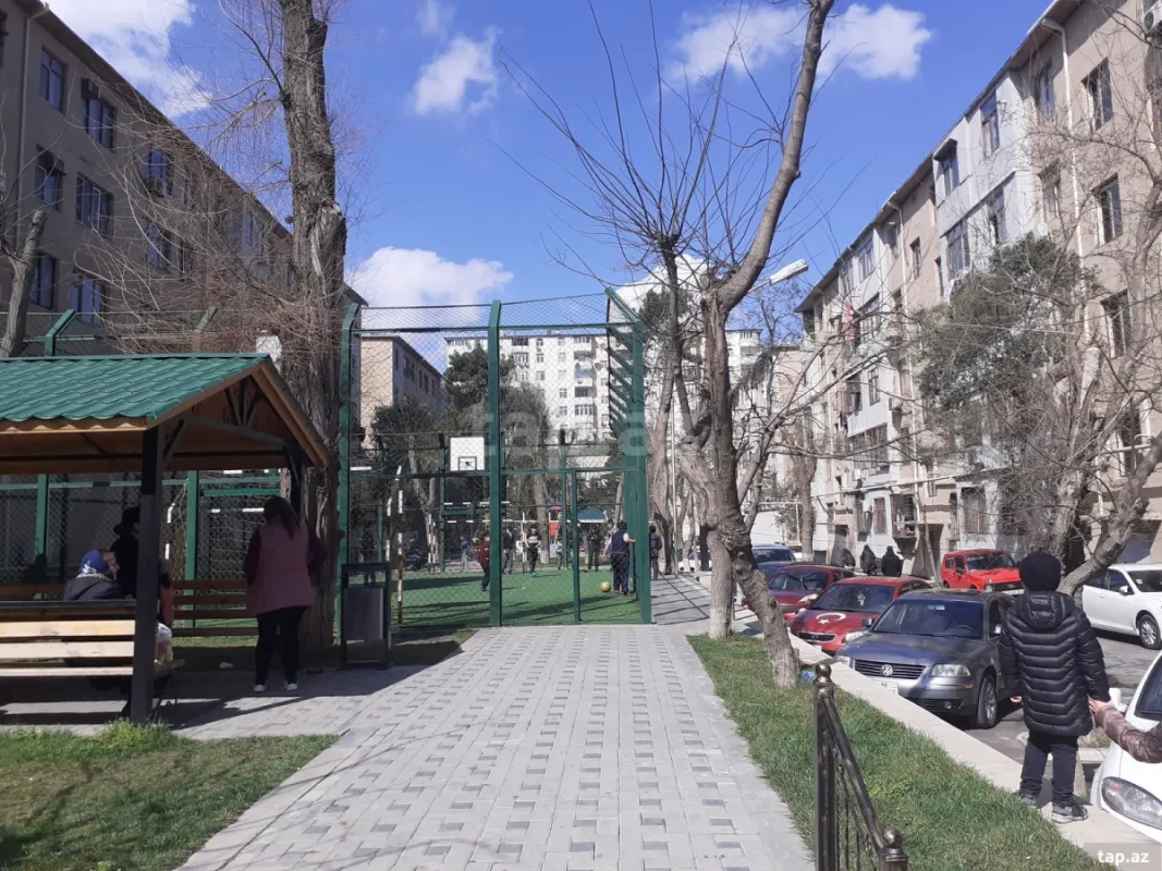 Satılır 3 otaqlı mənzil 70 m²