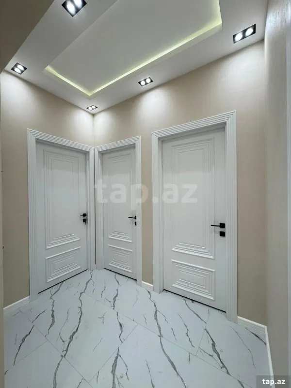 Satılır 3 otaqlı mənzil 110 m²