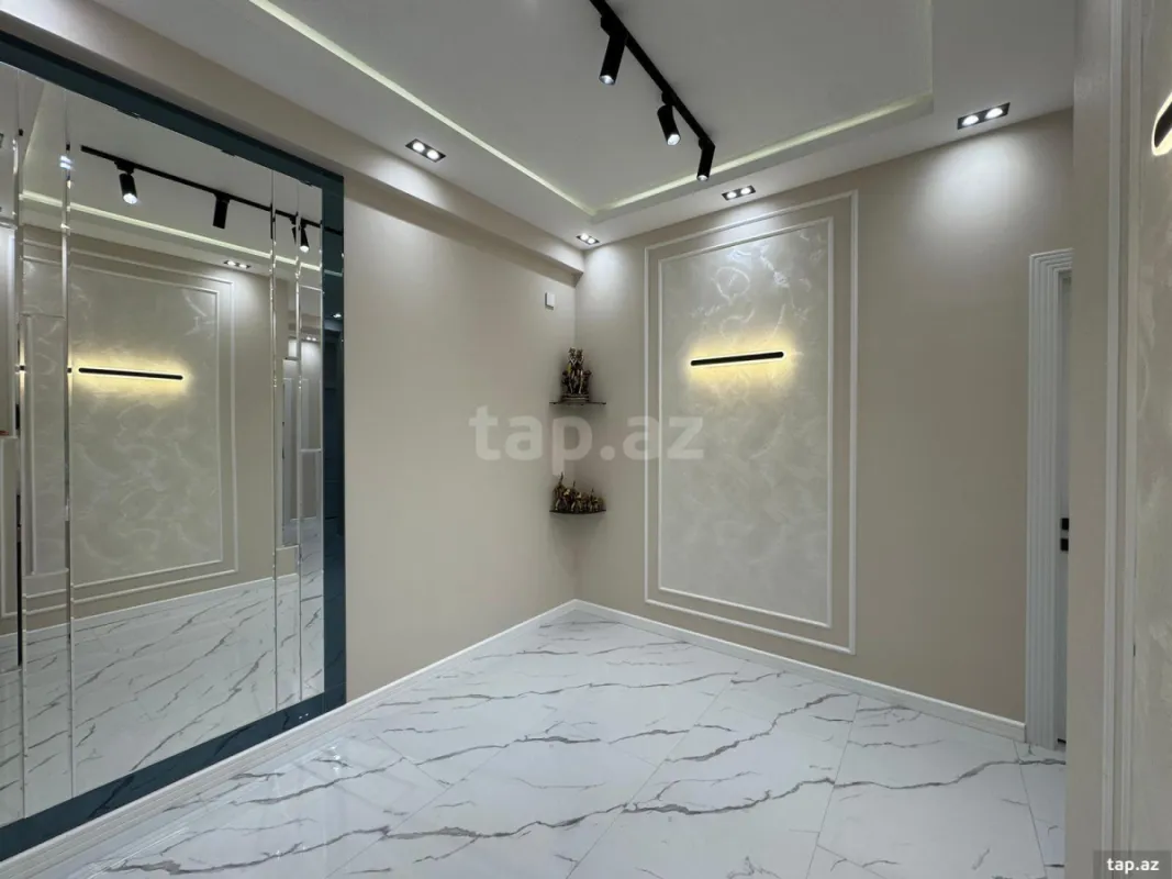 Satılır 3 otaqlı mənzil 110 m²