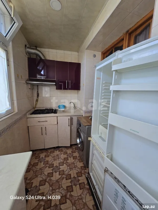 Kirayə verilir 2 otaqlı mənzil 55 m²