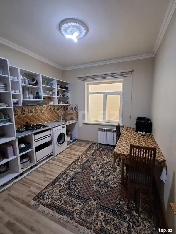 Satılır 4 otaqlı həyət evi