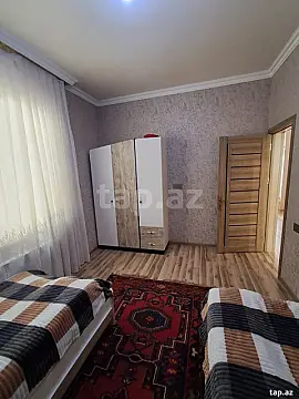 Satılır 4 otaqlı həyət evi