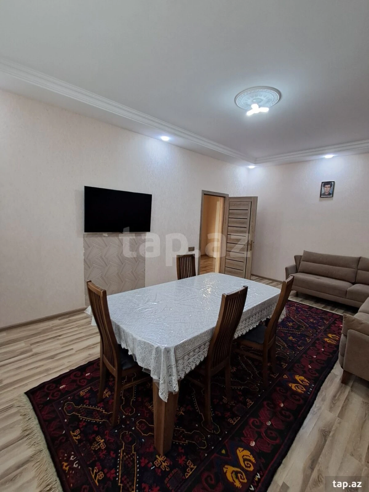 Satılır 4 otaqlı həyət evi