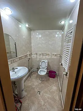 Satılır 3 otaqlı yeni tikili 128 m²