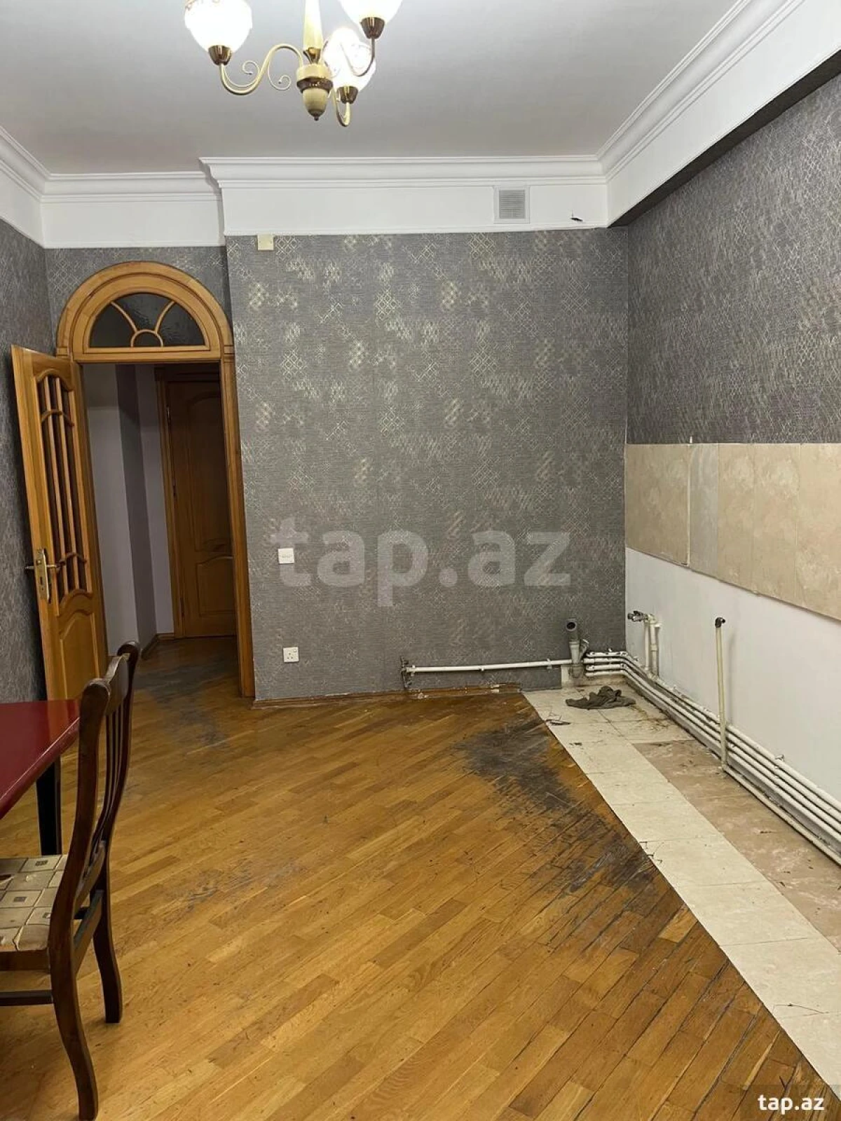 Satılır 3 otaqlı yeni tikili 128 m²