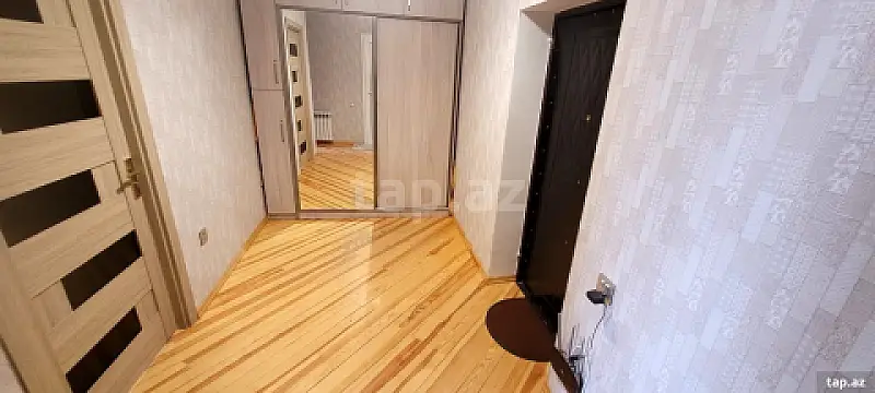 Kirayə verilir 2 otaqlı yeni tikili 65 m²