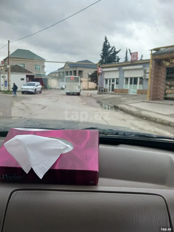 Satılır 3 otaqlı həyət evi