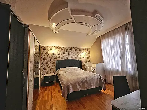 Satılır 5 otaqlı həyət evi — Bakı 5 otaq