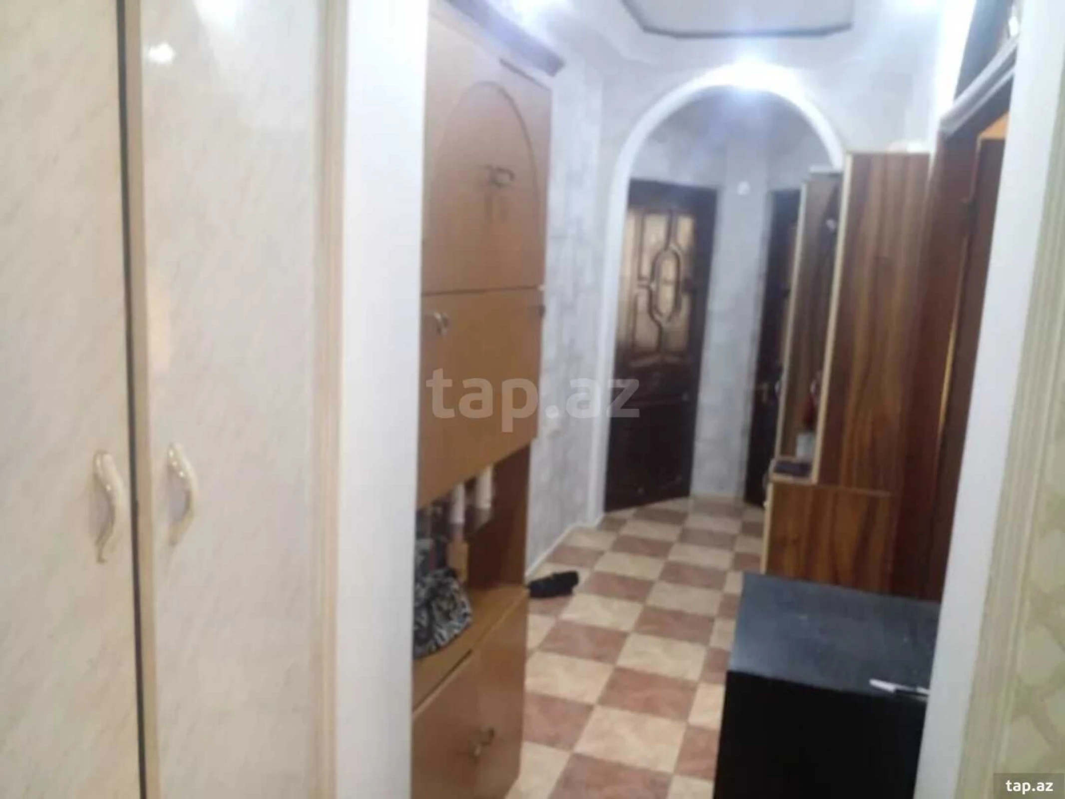 Satılır 3 otaqlı mənzil 68.3 m²