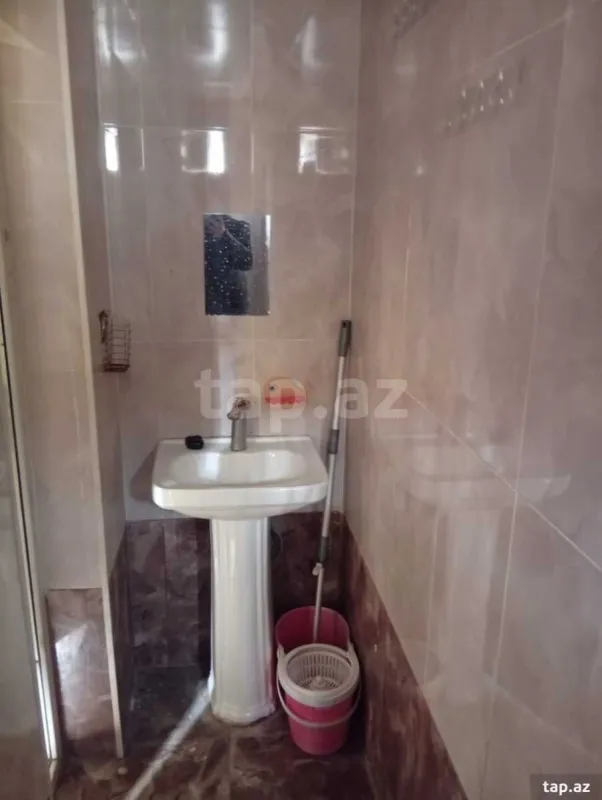 Kirayə verilir 2 otaqlı həyət evi