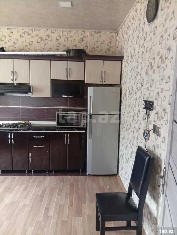 Kirayə verilir 2 otaqlı həyət evi