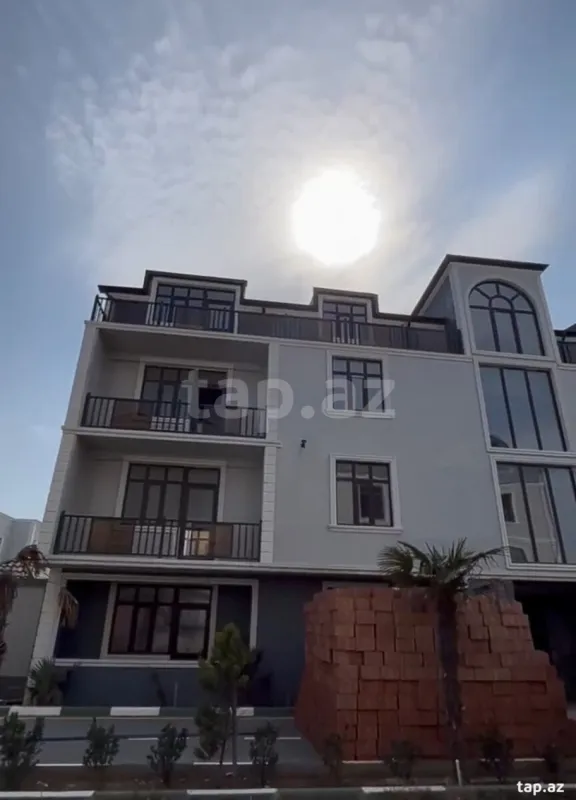 Satılır 2 otaqlı yeni tikili 52 m²